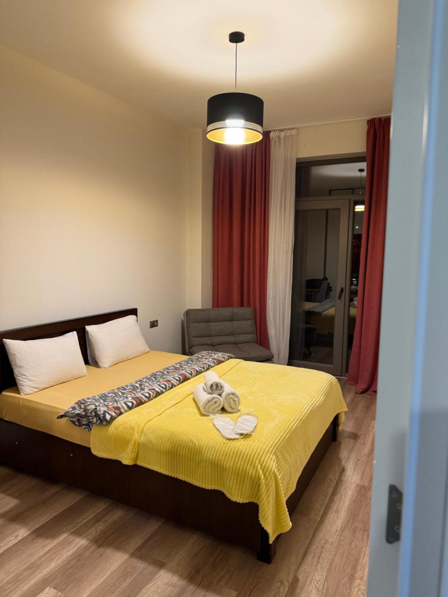 Apartment In Tbilisi “Green Budapest “ Ngoại thất bức ảnh