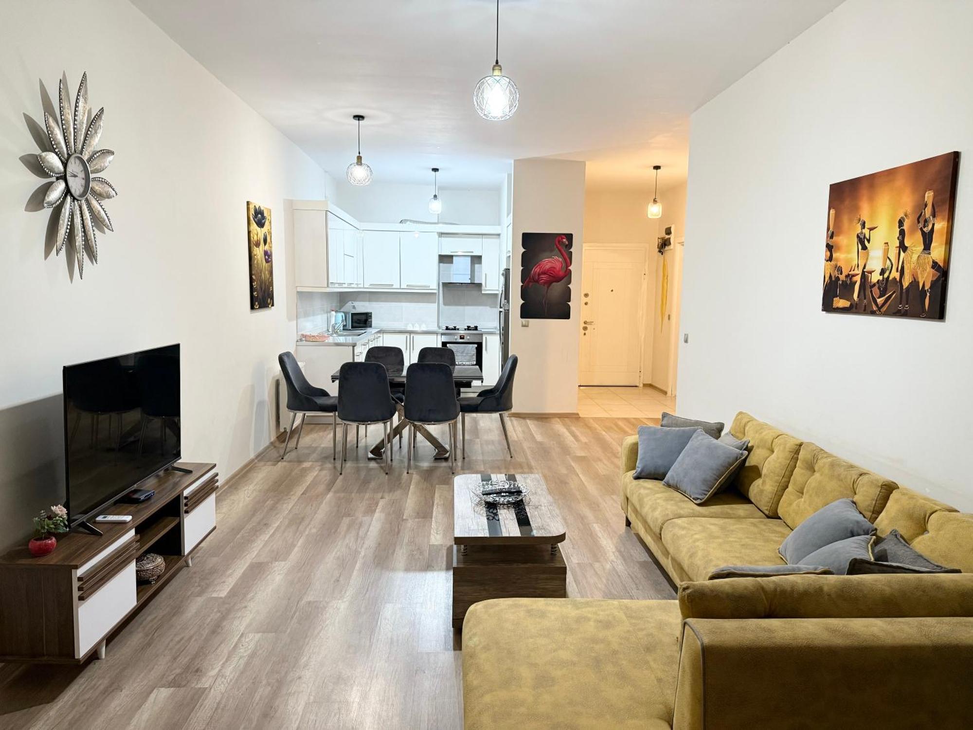 Apartment In Tbilisi “Green Budapest “ Ngoại thất bức ảnh